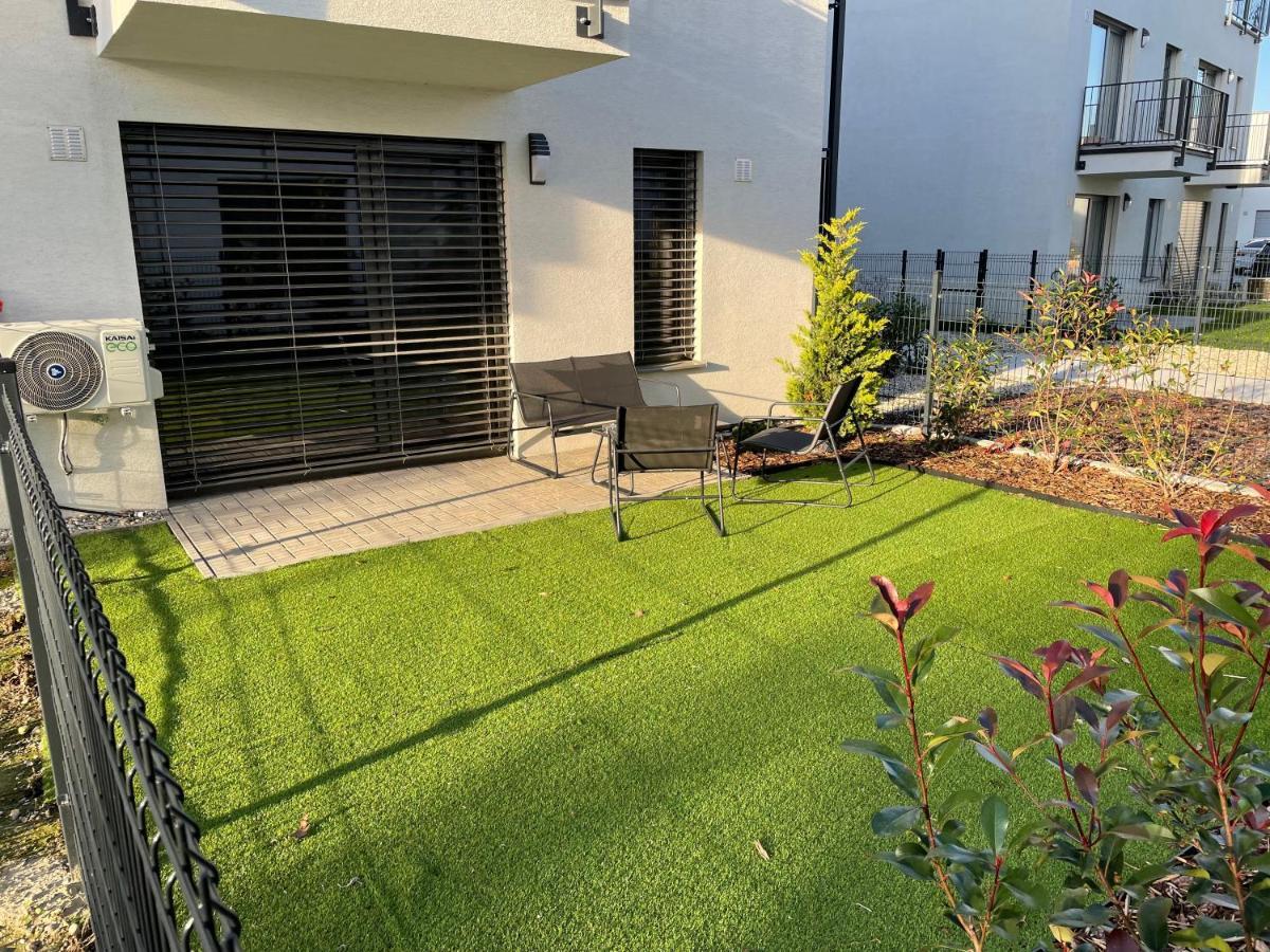 Golf Hruba Borsa Apartment Luaran gambar